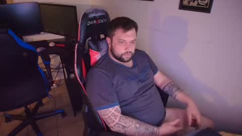 faelust online show from June 14, 2026, 8:11 pm