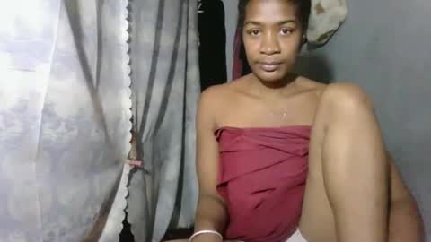faiqua95 online show from April 2, 2026, 2:37 pm