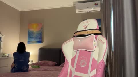 Snapshot of fairy_bloomix chatting on September 24, 2025, 1:36 pm Bloom online show from September 24, 2025, 1:36 pm