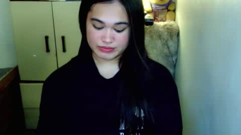 Snapshot of fairy_cuddle chatting on April 23, 2026, 12:34 am call me shanaia online show from April 23, 2026, 12:34 am