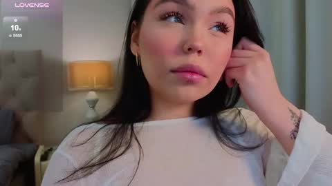 Mairy online show from February 2, 2025, 2:17 am