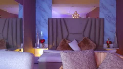 FAIRY online show from October 20, 2025, 8:42 pm