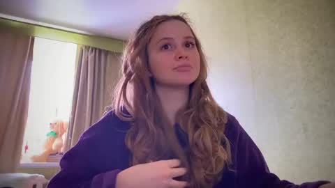 Ilona online show from February 23, 2025, 7:22 am