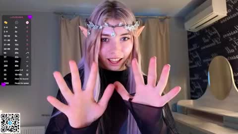 Snapshot of falinegelling chatting on March 2, 2025, 7:10 am Emilia online show from March 2, 2025, 7:10 am