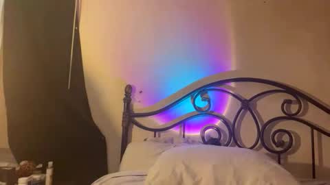 Snapshot of fallen_jezabel chatting on November 15, 2025, 1:47 am fallen_jezabel online show from November 15, 2025, 1:47 am