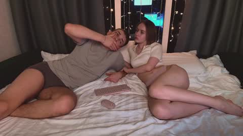 Snapshot of familysexy34 chatting on January 12, 2025, 8:47 pm familysexy34 online show from January 12, 2025, 8:47 pm