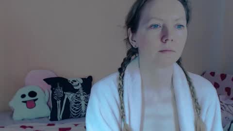 BUNNYGal online show from March 3, 2026, 4:40 am