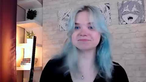 Bella online show from October 25, 2025, 2:35 pm