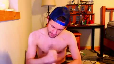 Snapshot of fanfriction chatting on December 14, 2024, 6:09 pm Fan Friction online show from December 14, 2024, 6:09 pm