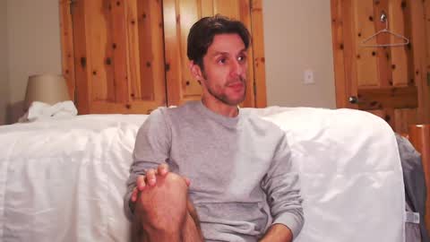 Snapshot of fanfriction chatting on January 12, 2025, 5:54 pm Fan Friction online show from January 12, 2025, 5:54 pm