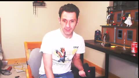 Snapshot of fanfriction chatting on January 17, 2025, 5:42 am Fan Friction online show from January 17, 2025, 5:42 am