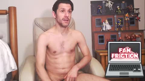 Snapshot of fanfriction chatting on January 23, 2025, 5:31 pm Fan Friction online show from January 23, 2025, 5:31 pm