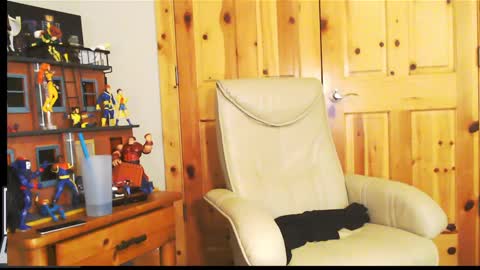 Snapshot of fanfriction chatting on January 27, 2025, 7:24 pm Fan Friction online show from January 27, 2025, 7:24 pm