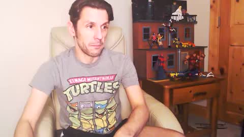 Snapshot of fanfriction chatting on February 1, 2025, 8:18 am Fan Friction online show from February 1, 2025, 8:18 am