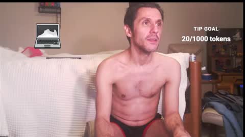 Snapshot of fanfriction chatting on February 4, 2025, 1:56 am Fan Friction online show from February 4, 2025, 1:56 am