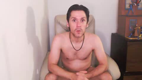 Snapshot of fanfriction chatting on September 17, 2025, 10:50 am Fan Friction online show from September 17, 2025, 10:50 am