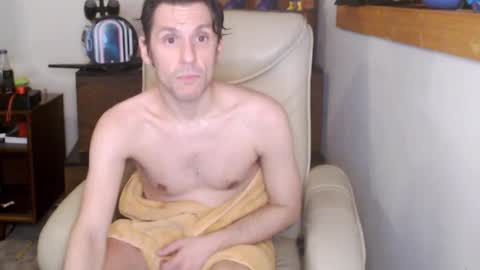 Fan Friction online show from March 18, 2026, 5:43 am