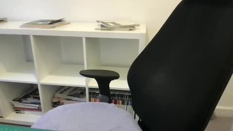 Alex online show from December 9, 2024, 1:34 pm