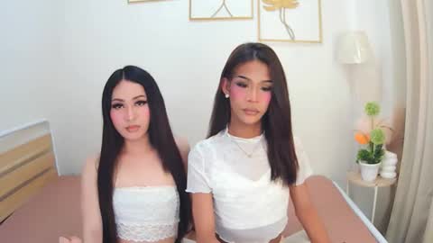 fantastic_kim online show from February 24, 2026, 2:20 am