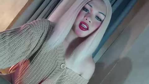 Snapshot of fantasticcock69_daniella chatting on March 2, 2026, 9:38 am DANIELLA - DONT FORGET TO GIVE ME A THUMBSU UP online show from March 2, 2026, 9:38 am