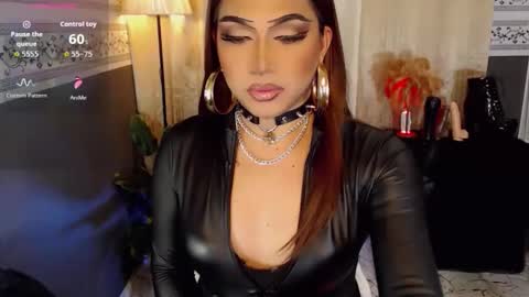 YOUR DOMINA KRISTINE online show from April 11, 2026, 3:22 am