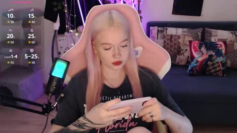 Snapshot of fantasy_lisa chatting on January 12, 2026, 1:55 am Lisa online show from January 12, 2026, 1:55 am