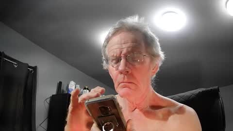 fantasyresort online show from January 19, 2025, 4:12 am