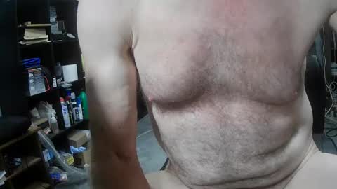 fantasyresort online show from October 3, 2025, 3:14 am