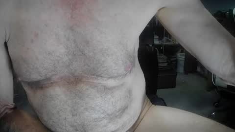 fantasyresort online show from October 25, 2025, 3:58 am