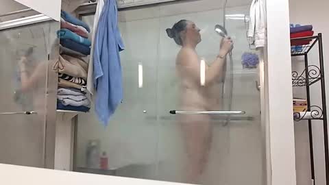 Scarlett online show from November 30, 2025, 7:40 pm