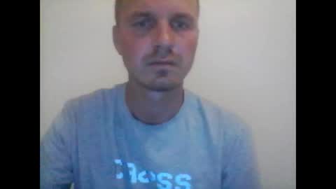 Snapshot of farafonoff chatting on September 28, 2025, 4:18 am farafonoff online show from September 28, 2025, 4:18 am