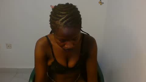 Snapshot of fariha_babyy chatting on April 27, 2026, 6:17 pm Fariha online show from April 27, 2026, 6:17 pm