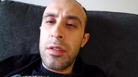 farzadjaghi online show from October 28, 2025, 4:53 pm