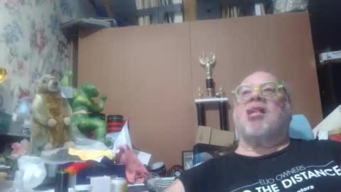 Fred. online show from April 13, 2026, 3:23 am