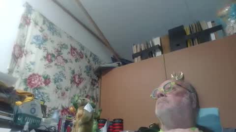 Fred. online show from May 15, 2026, 11:23 pm