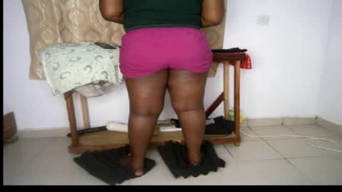 favgal online show from March 29, 2026, 3:39 am