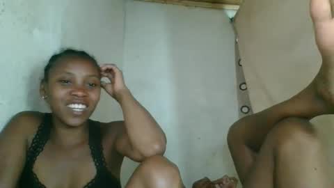 fayence09 online show from December 14, 2025, 11:59 am