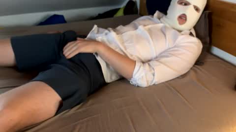 Fbab online show from November 2, 2025, 12:40 pm