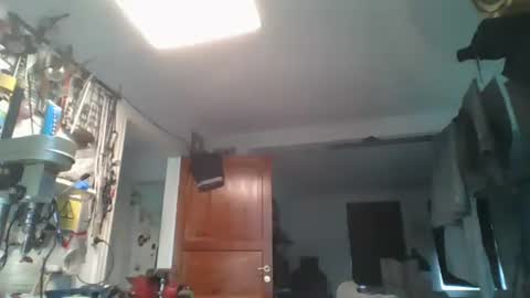 Snapshot of feelfemdom chatting on September 9, 2025, 10:37 am feelfemdom online show from September 9, 2025, 10:37 am