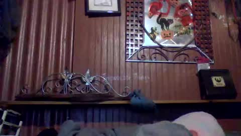 Snapshot of feelgoodnu chatting on October 21, 2025, 9:10 am PullouProblems online show from October 21, 2025, 9:10 am