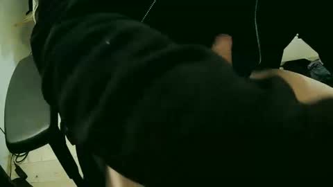 Snapshot of feetlover7878 chatting on December 31, 2024, 3:31 pm feetlover7878 online show from December 31, 2024, 3:31 pm