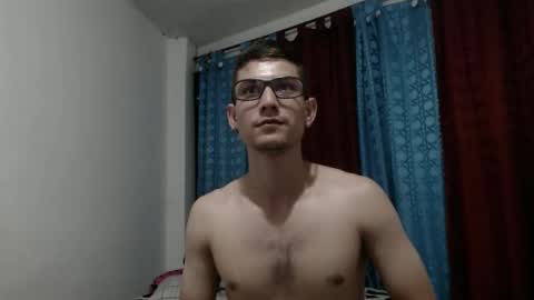 jhonatan felipe online show from February 1, 2025, 2:05 am