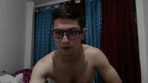 jhonatan felipe online show from February 10, 2025, 11:13 pm