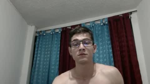jhonatan felipe online show from February 22, 2025, 1:00 am