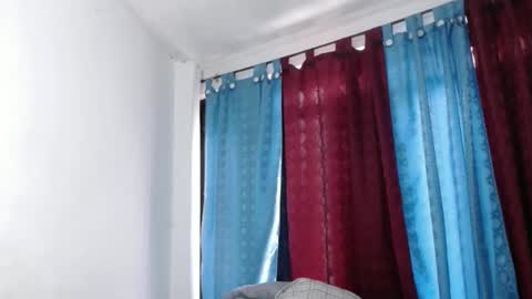 jhonatan felipe online show from March 2, 2025, 4:21 pm