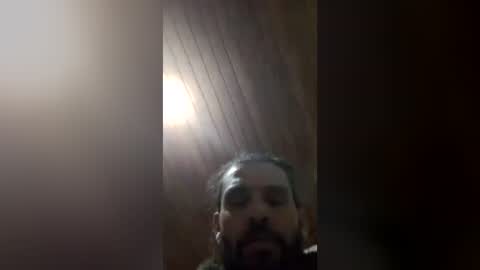 Snapshot of felipebh385495 chatting on July 19, 2026, 3:43 am felipebh385495 online show from July 19, 2026, 3:43 am