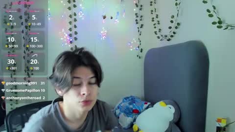 Felix leex online show from December 18, 2024, 11:40 pm