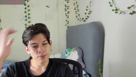 Felix leex online show from February 1, 2025, 8:26 pm