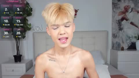 Felix online show from November 13, 2025, 6:29 pm