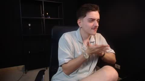 Snapshot of felixstark chatting on July 10, 2026, 6:39 am FelixStark online show from July 10, 2026, 6:39 am